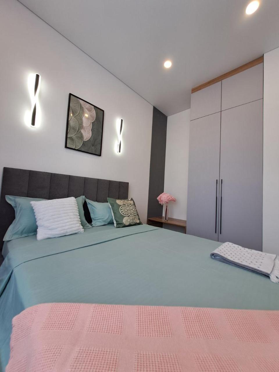 Stylish Mega Apartment *