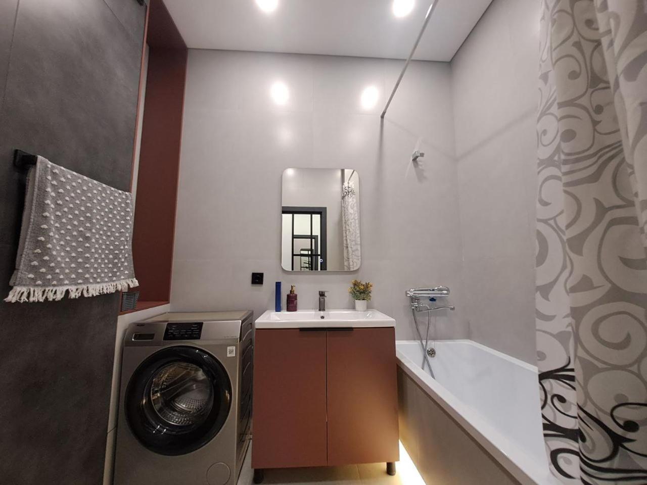 Stylish Mega Apartment Almaty